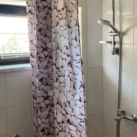 Gostinjska kuća Simag 3*